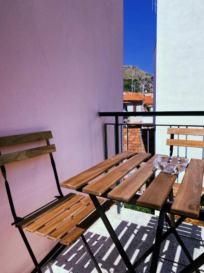 Happy Days Terracina Acomodação com café da manhã Exterior foto